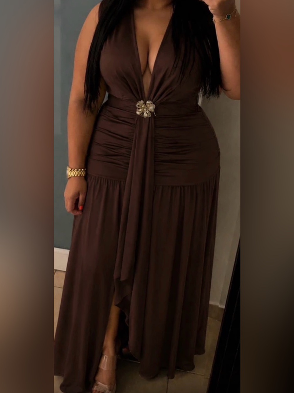 Brown dress